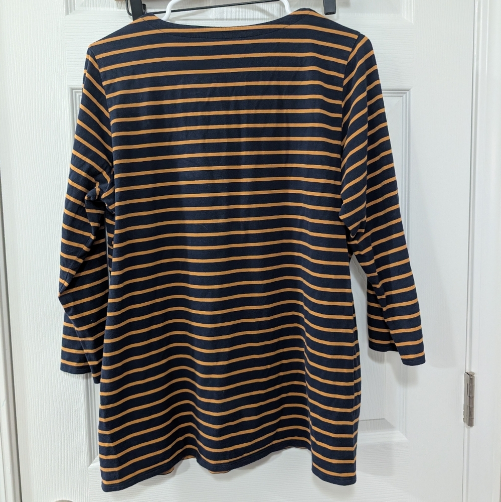 J. Jill, Large, Forward-Seam Tee, Soft Cotton‎ 3/4 Sleeve Striped Blouse, Navy - Picture 6 of 6